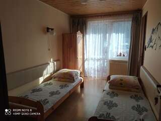 Проживание в семье Czesławka Завоя Двухместный номер с 2 отдельными кроватями и ванной комнатой-1